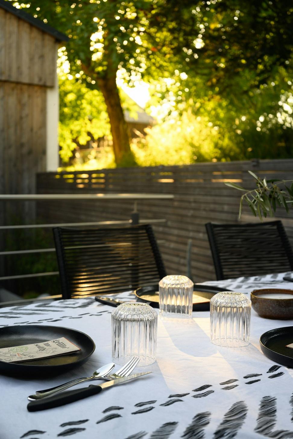 Lakeside patio dining